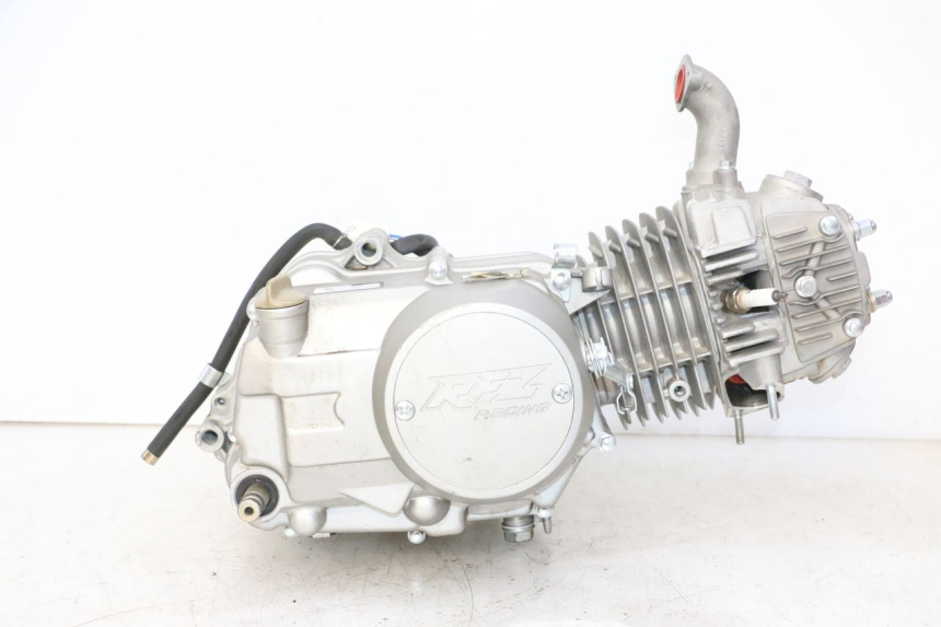 photo de MOTOR APOLLO RFZ 125 - Marcações e referências