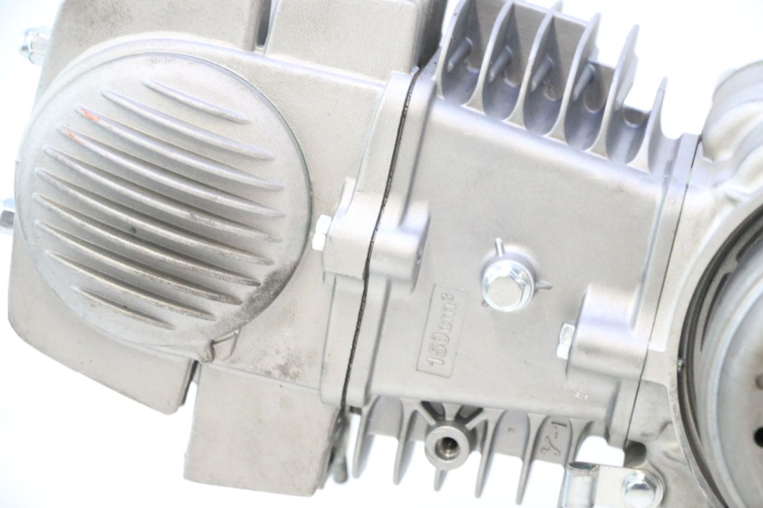 photo de MOTOR APOLLO RFZ 150 - Zoom de qualidade