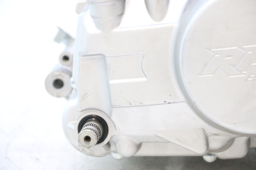 photo de MOTOR APOLLO RFZ 150 - Marcações e referências