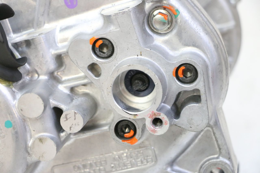photo de MOTOR ROLL LOCK PIAGGIO MP3 HPE 310 (2024 - 2025) - Estrutura - ampliação