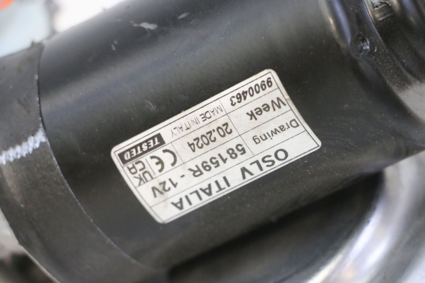 photo de MOTOR ROLL LOCK PIAGGIO MP3 HPE 310 (2024 - 2025) - Pontos de fixação