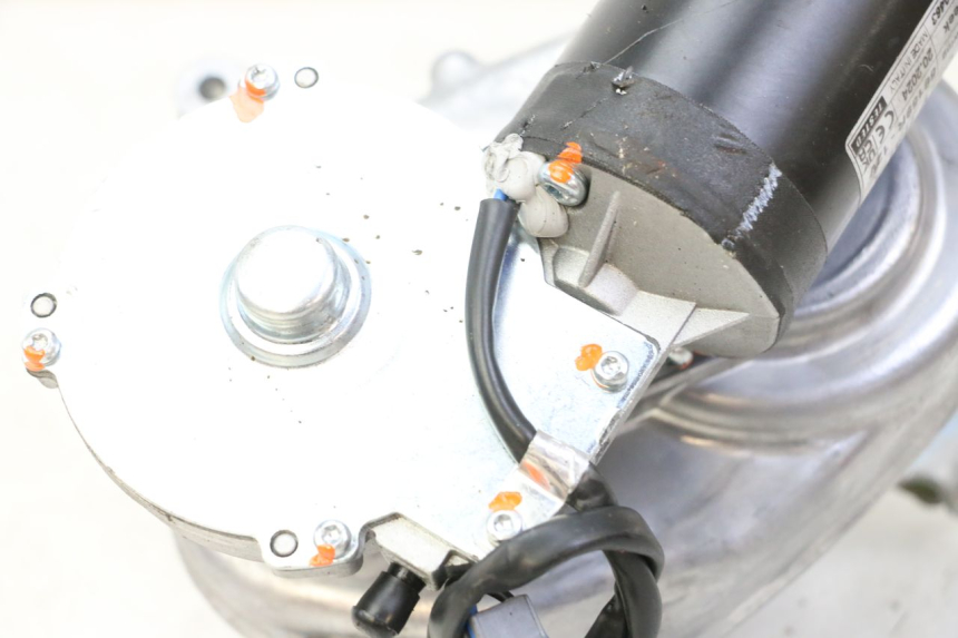 photo de MOTOR ROLL LOCK PIAGGIO MP3 HPE 310 (2024 - 2025) - Peça verificada