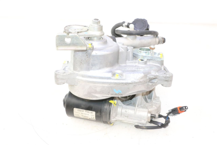 photo de MOTOR ROLL LOCK PIAGGIO MP3 HPE 530 (2022 - 2026) - Outro ângulo de visão
