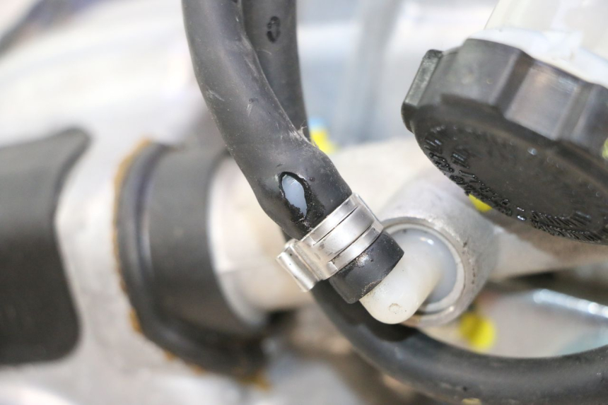 photo de MOTOR ROLL LOCK PIAGGIO MP3 HPE 530 (2022 - 2026) - Ampliação técnica