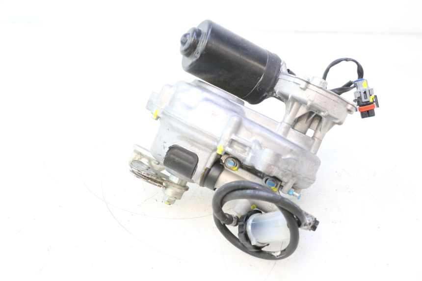 photo de MOTOR ROLL LOCK PIAGGIO MP3 HPE 530 (2022 - 2026) - Pontos de fixação