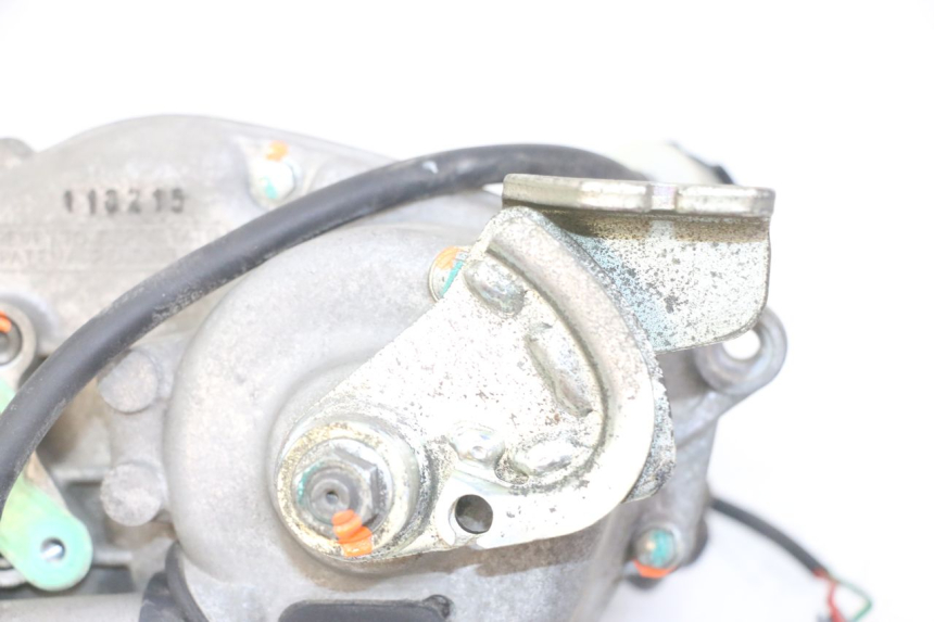 photo de MOTOR ROLL LOCK PIAGGIO MP3 LT 300 (2010 - 2016) - Ampliação dos componentes