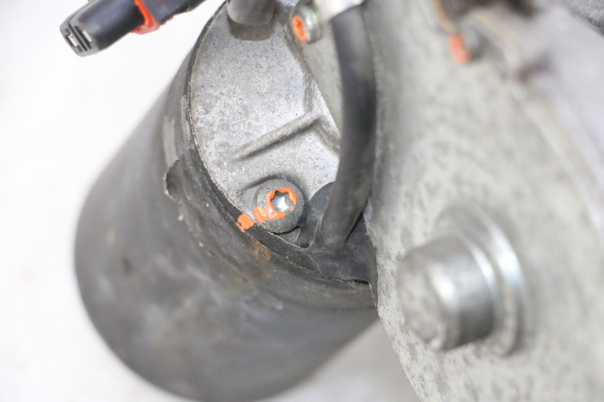 photo de MOTOR ROLL LOCK PIAGGIO MP3 LT 300 (2010 - 2016) - Vista de perto