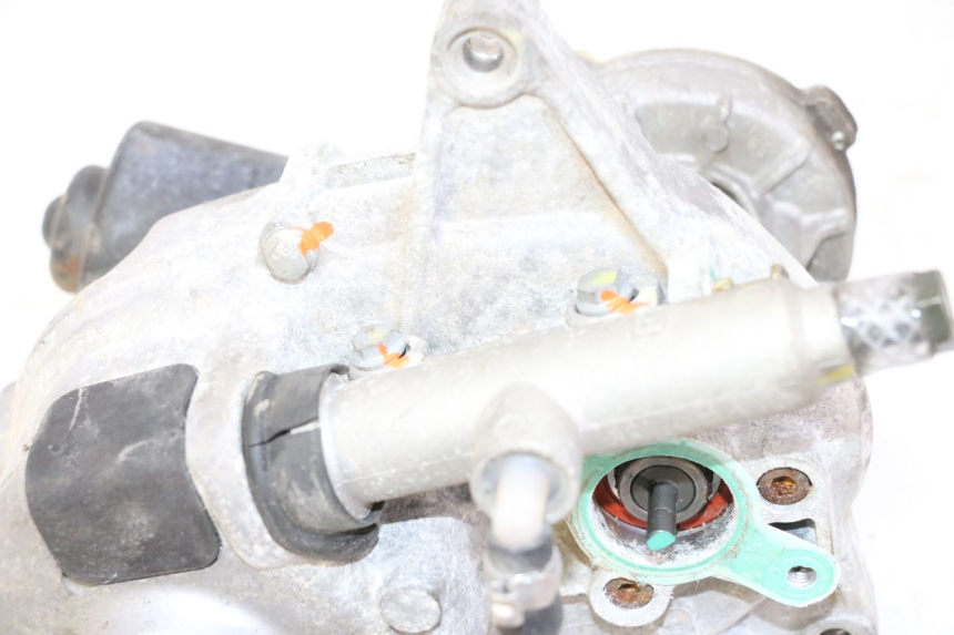 photo de MOTOR ROLL LOCK PIAGGIO MP3 RL 250 (2006 - 2010) - Marcações e referências