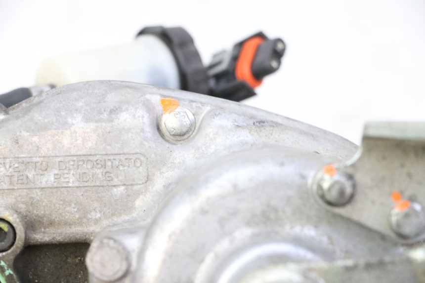 photo de MOTOR ROLL LOCK PIAGGIO MP3 RL 250 (2006 - 2010) - Ampliação dos componentes