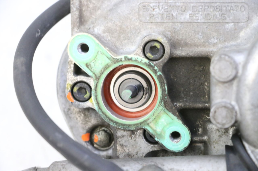 photo de MOTOR ROLL LOCK PIAGGIO MP3 RL 250 (2006 - 2010) - Vista de perto