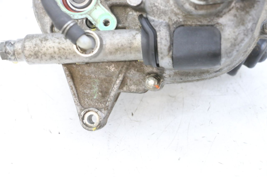 photo de MOTOR ROLL LOCK PIAGGIO MP3 125 (2006 - 2014) - Detalhes característicos