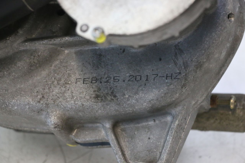 photo de MOTOR ROLL LOCK PIAGGIO MP3 500 (2016 - 2018) - Outro ângulo de visão