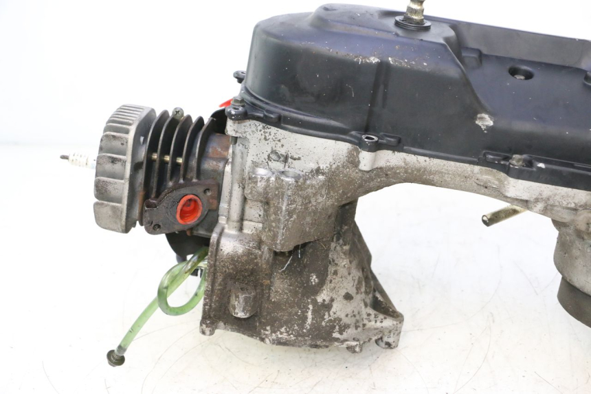 photo de MOTOR TNT MOTOR ROMA 10' 2T 50 (2011 - 2018) - Pontos de fixação