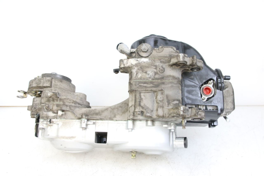 photo de MOTOR TNT MOTOR ROMA 10' 4T 50 (2019 - 2022) - Zoom do estado de desgaste