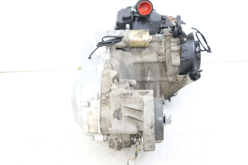 photo de MOTOR TNT MOTOR ROMA 10' 4T 50 (2019 - 2022) - Outro ângulo de visão