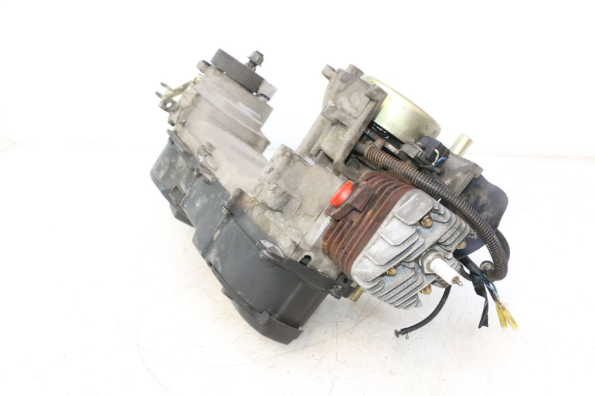photo de MOTOR TNT MOTOR ROMA 12' 2T 50 (2007 - 2018) - Pontos de fixação