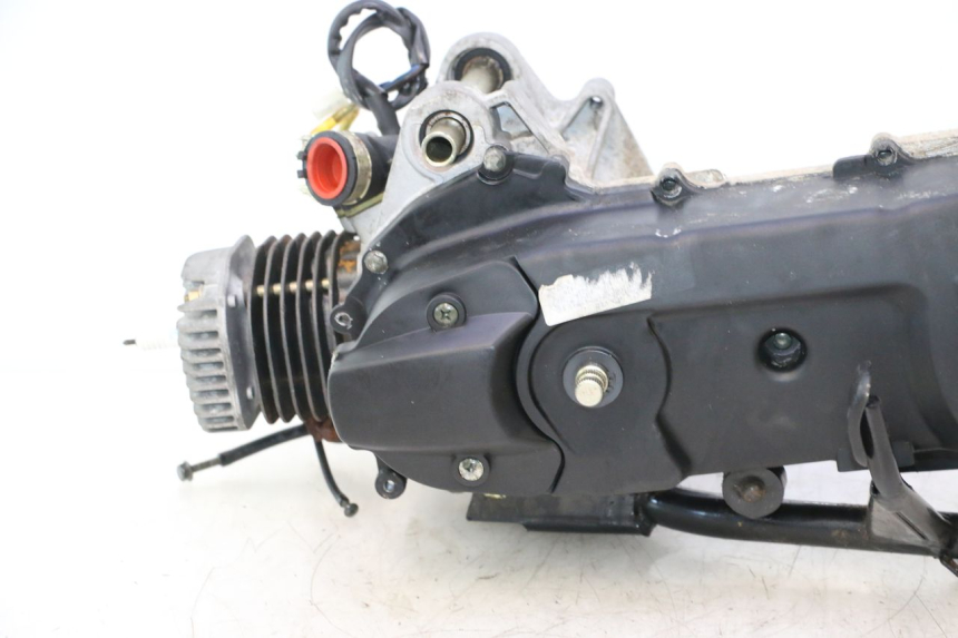 photo de MOTOR TNT MOTOR ROMA 12' 2T 50 (2007 - 2018) - Vista de perto