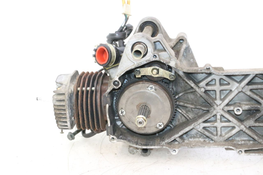 photo de MOTOR TNT MOTOR ROMA 12' 2T 50 (2007 - 2018) - Inspeção visual