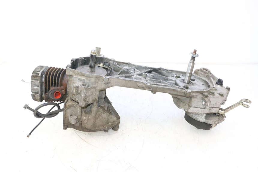 photo de MOTOR TNT MOTOR ROMA 12' 2T 50 (2007 - 2018) - Outro ângulo de visão