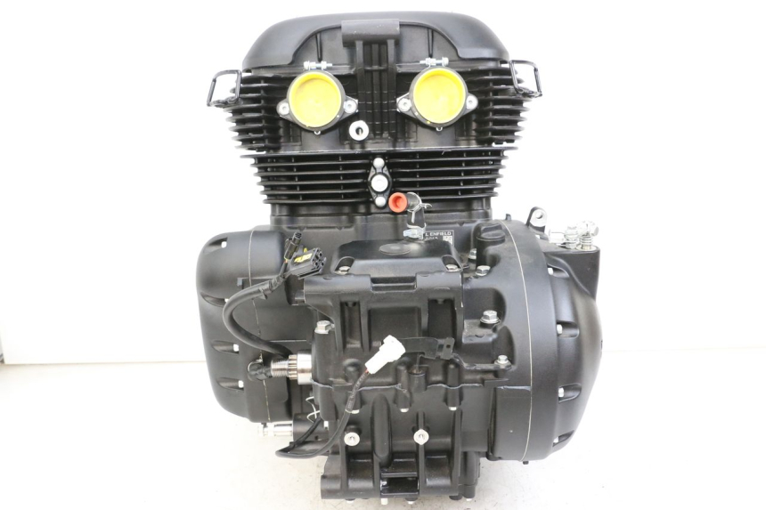 photo de MOTOR ROYAL ENFIELD CONTINENTAL GT 650 (2019 - 2024) - Detalhes característicos