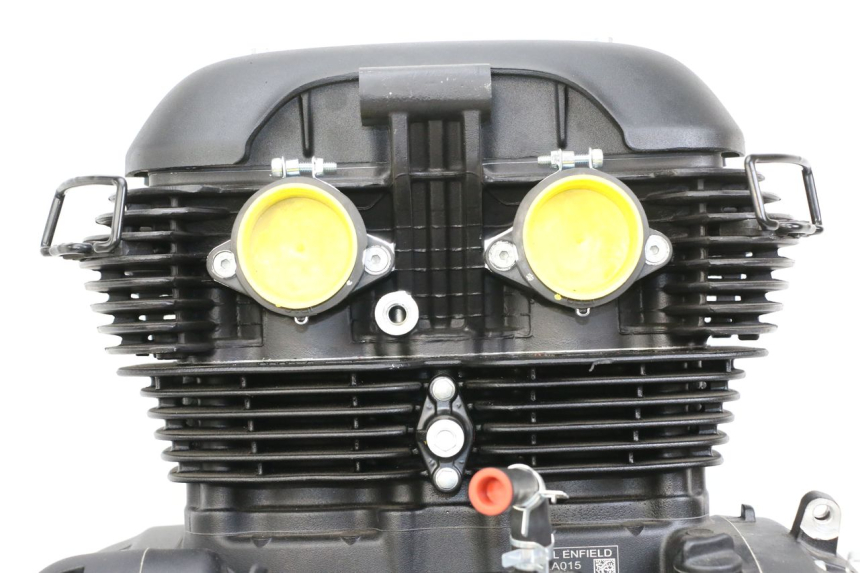 photo de MOTOR ROYAL ENFIELD CONTINENTAL GT 650 (2019 - 2024) - Vista de perto