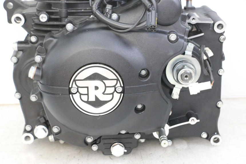 photo de MOTOR ROYAL ENFIELD SCRAM 411 (2022 - 2024) - Inspeção visual