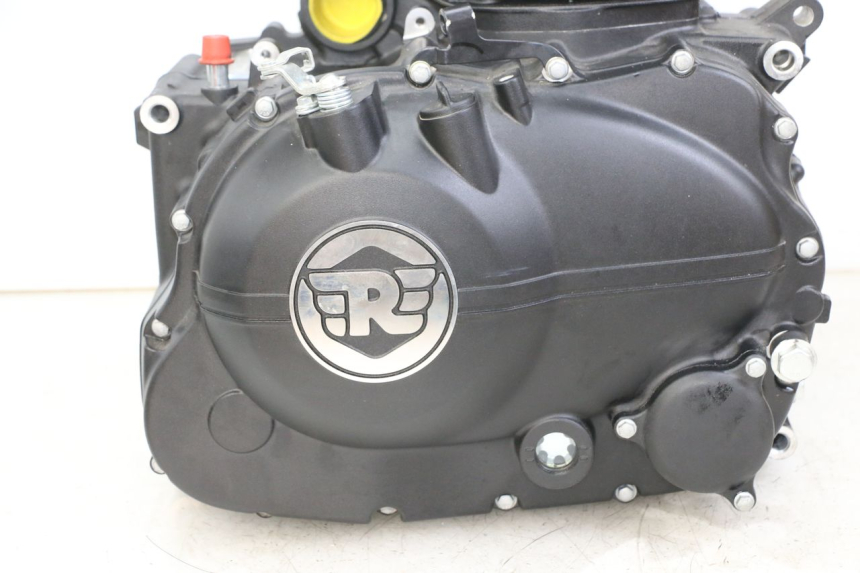 photo de MOTOR ROYAL ENFIELD SCRAM 411 (2022 - 2024) - Marcações e referências