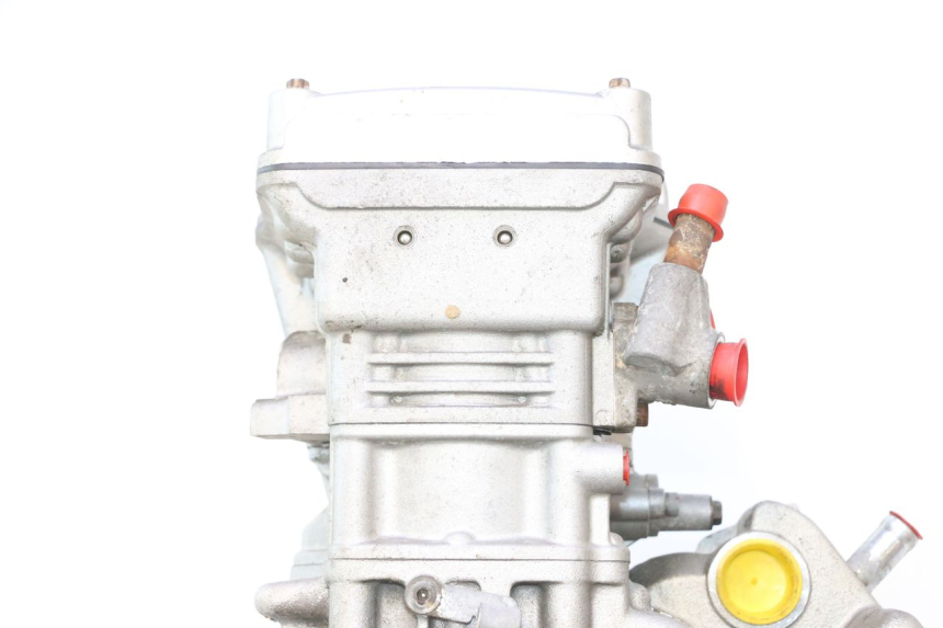 photo de MOTOR MZ RT 125 (2000 - 2008) - Outro ângulo de visão