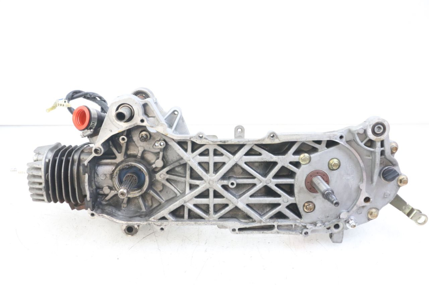 photo de MOTOR KEEWAY RY6 2T 50 (2011 - 2019) - Vista principal