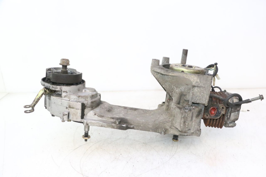 photo de MOTOR KEEWAY RY6 2T 50 (2011 - 2019) - Vista geral