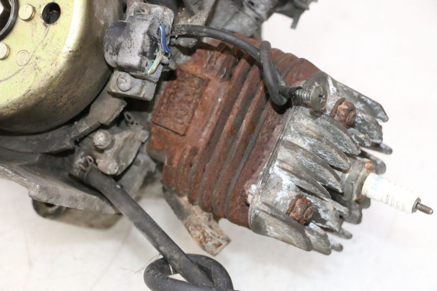 photo de MOTOR KEEWAY RY6 2T 50 (2011 - 2019) - Marcações e referências