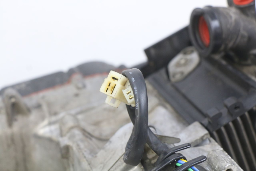 photo de MOTOR DAELIM S2 FI 125 (2008 - 2017) - Pontos de fixação
