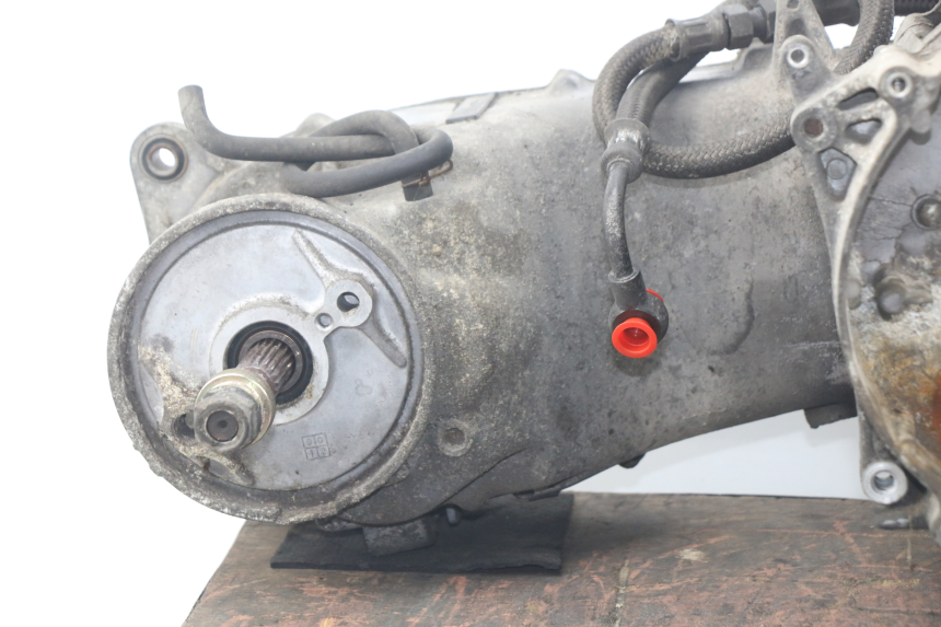 photo de MOTOR DAELIM S2 125 (2006 - 2007) - Pontos de fixação