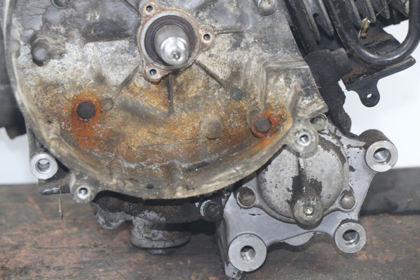 photo de MOTOR DAELIM S2 125 (2006 - 2007) - Estado da superfície