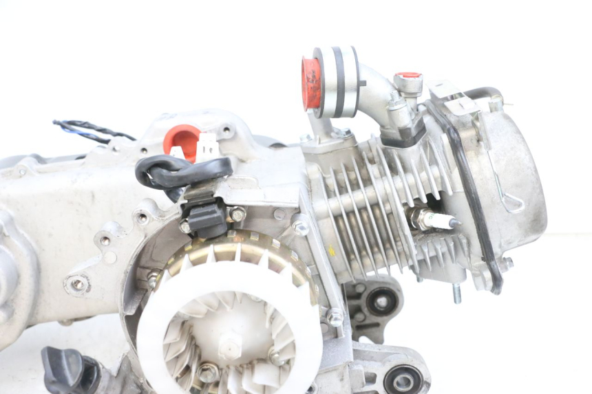 photo de MOTOR JM MOTORS SANTANA EVO 50 (2024 - 2026) - Marcações e referências