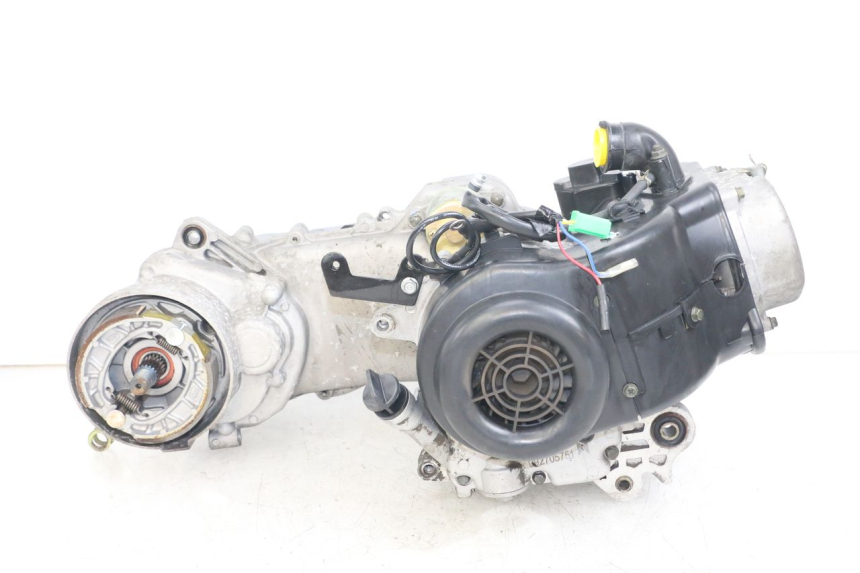 photo de MOTOR JM MOTORS SANTANA 50 (2014 - 2023) - Pontos de fixação