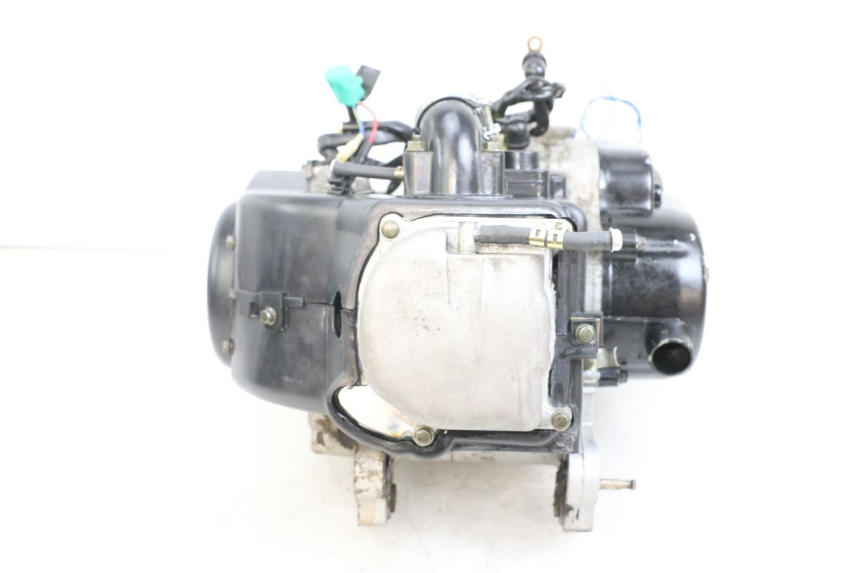 photo de MOTOR JM MOTORS SANTANA 50 (2014 - 2023) - Detalhes característicos