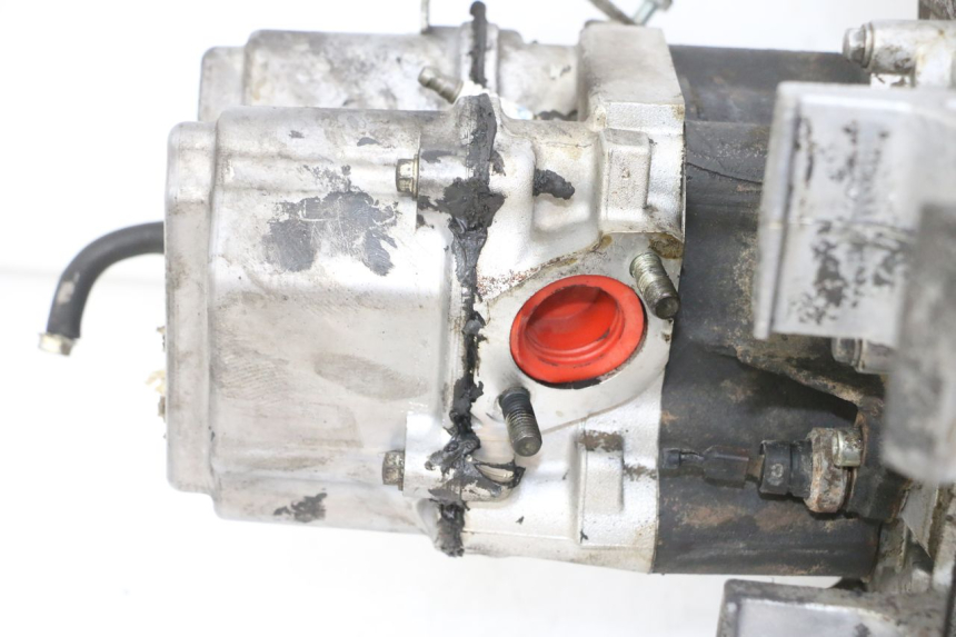 photo de MOTOR PEUGEOT SATELIS COMPRESSOR K15 125 (2006 - 2009) - Zoom do estado de desgaste