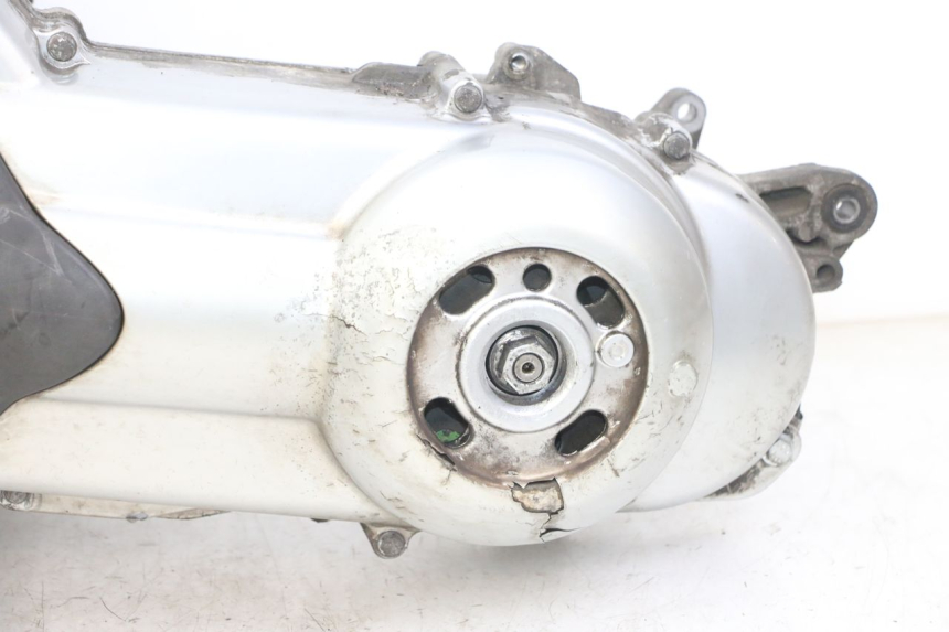 photo de MOTOR PEUGEOT SATELIS 125 (2013 - 2018) - Ângulo alternativo