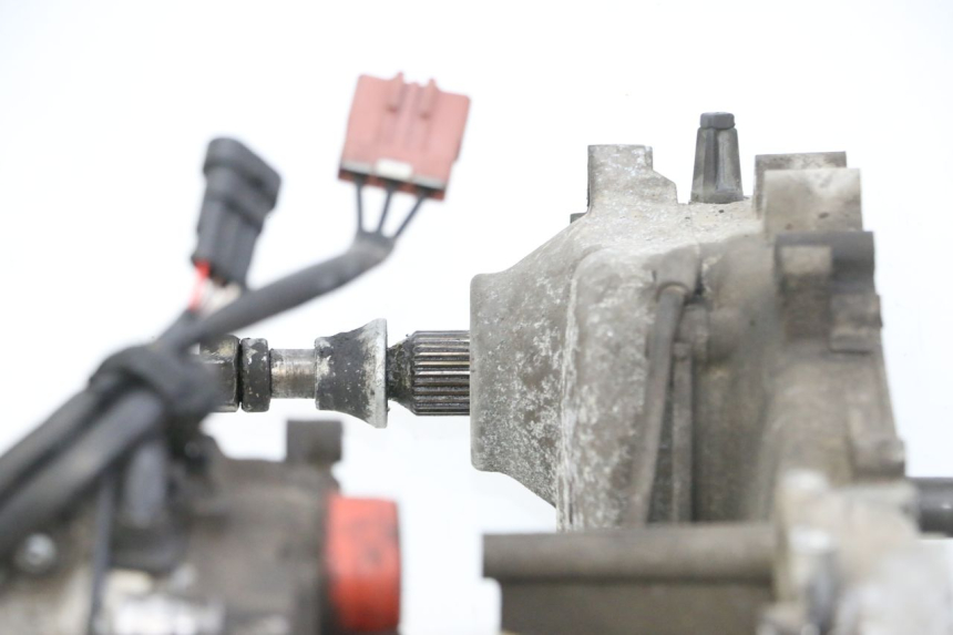 photo de MOTOR PEUGEOT SATELIS 250 (2006 - 2012) - Detalhes característicos