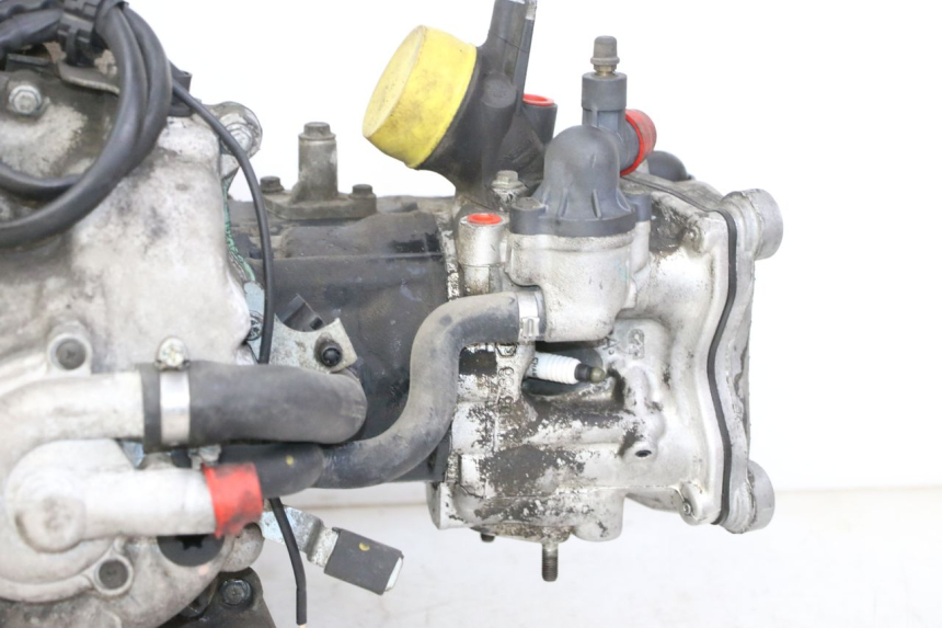 photo de MOTOR PEUGEOT SATELIS 250 (2006 - 2012) - Estado da superfície