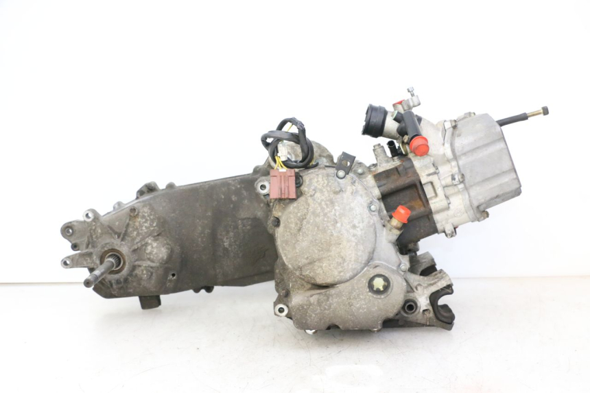 photo de MOTOR PEUGEOT SATELIS 125 (2006 - 2009) - Detalhe da peça