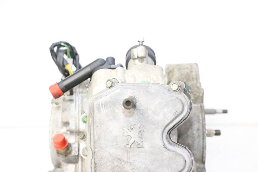 photo de MOTOR PEUGEOT SATELIS 125 (2006 - 2009) - Vista de perto