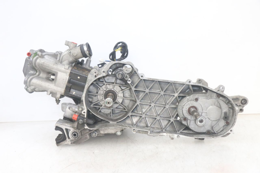 photo de MOTOR PEUGEOT SATELIS 125 (2013 - 2018) - Vista principal