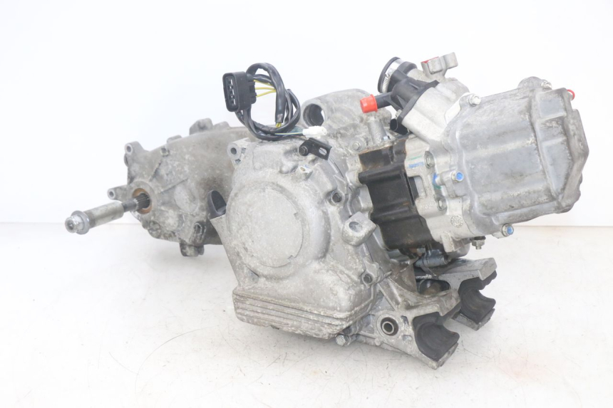 photo de MOTOR PEUGEOT SATELIS 125 (2013 - 2018) - Ampliação dos componentes