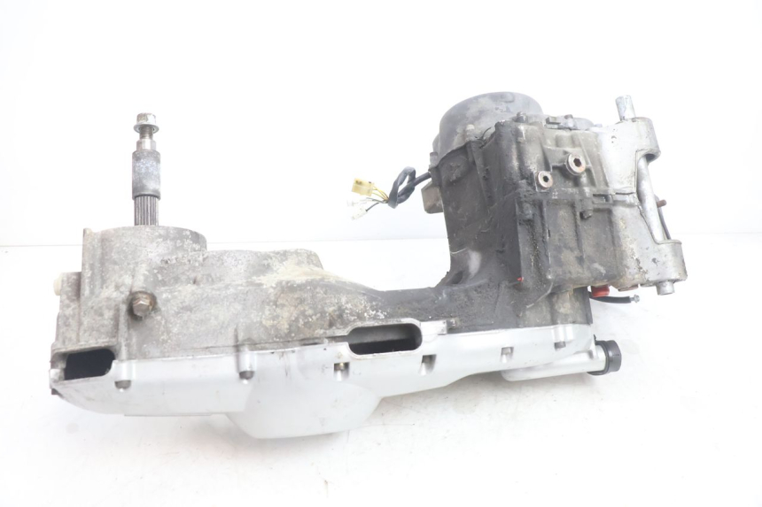 photo de MOTOR APRILIA SCARABEO GT 125 (1999 - 2007) - Vista de perto