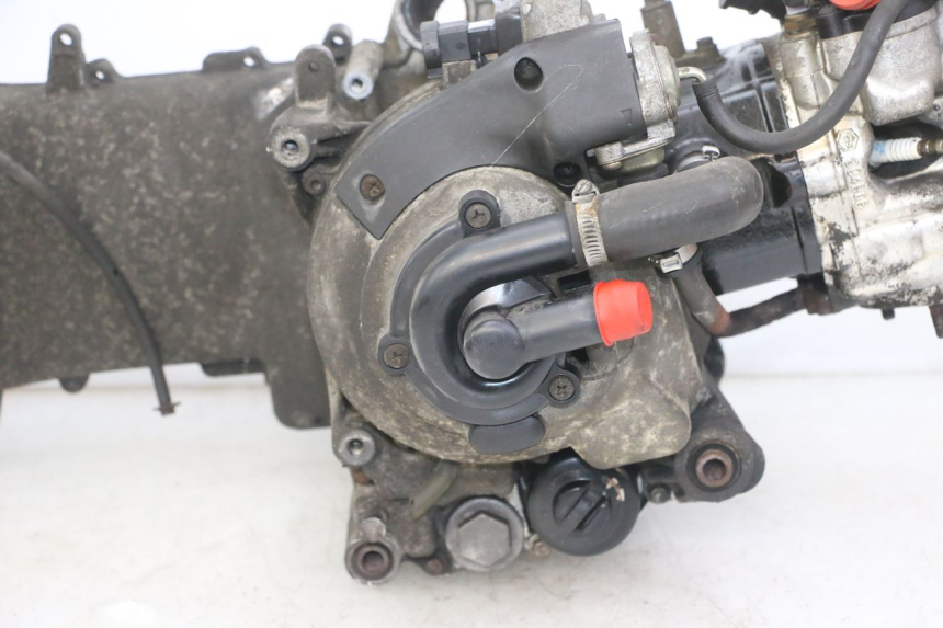 photo de MOTOR APRILIA SCARABEO GT TOURING 125 (1999 - 2005) - Marcações e referências