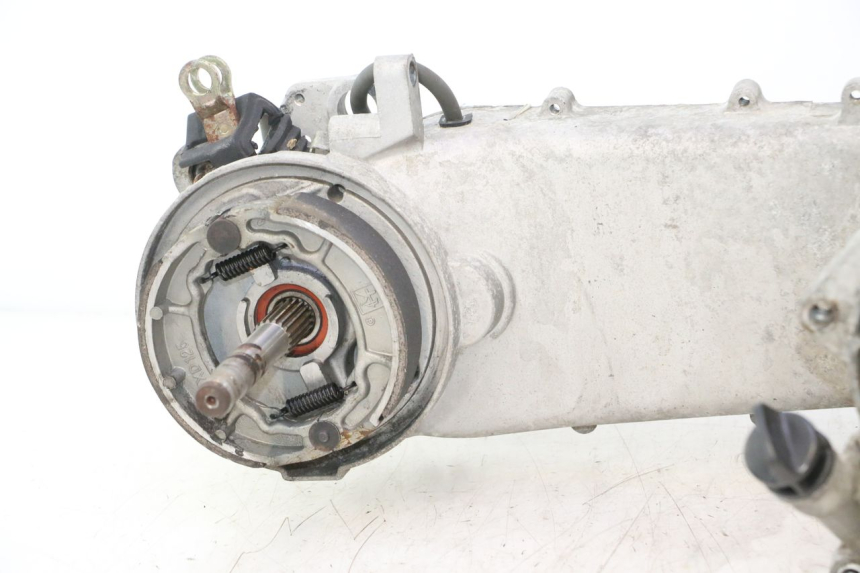 photo de MOTOR FYM SCOOTERONE 125 (2006 - 2008) - Vista de perto