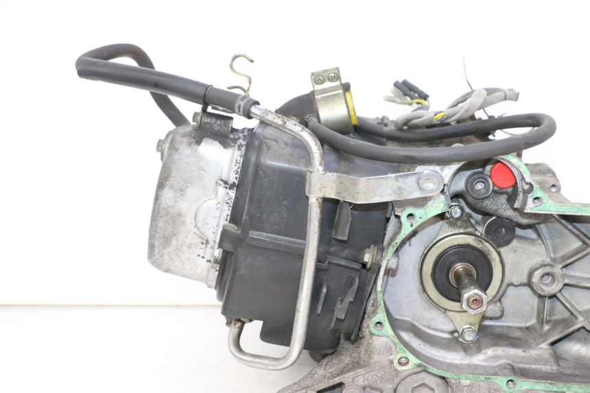 photo de MOTOR HONDA SCV LEAD 100 (2003 - 2007) - Inspeção visual