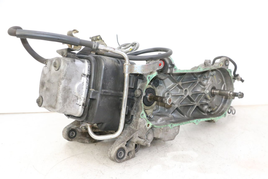 photo de MOTOR HONDA SCV LEAD 100 (2003 - 2007) - Zoom de qualidade
